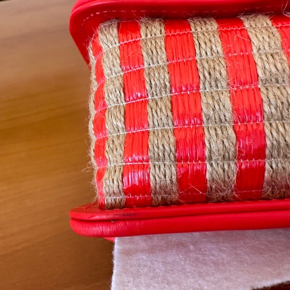 Chanel Raffia small flap - Picture 9 of 12